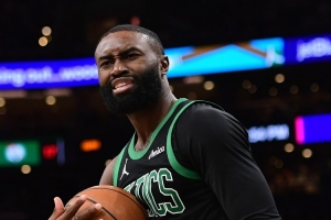 皮尔斯：布朗交易就像病危家人离世 我早有心理准备 失望但不惊讶